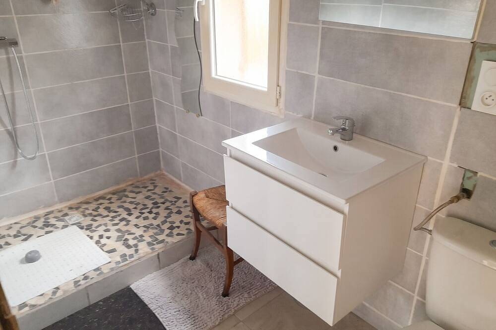 Apartamento entero, Homerez - Estudio cómodo en Bellerive-sur-Allier in Bellerive-sur-Allier, Región de Vichy