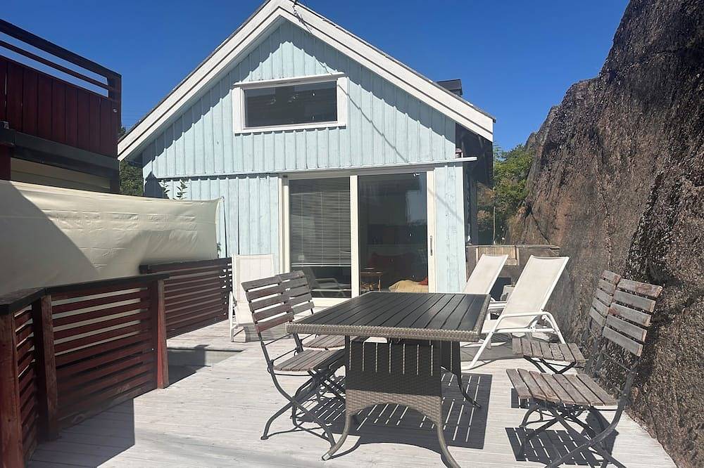 Beautiful guest house with 2 double beds perfect for relaxing getaway in Tjøme