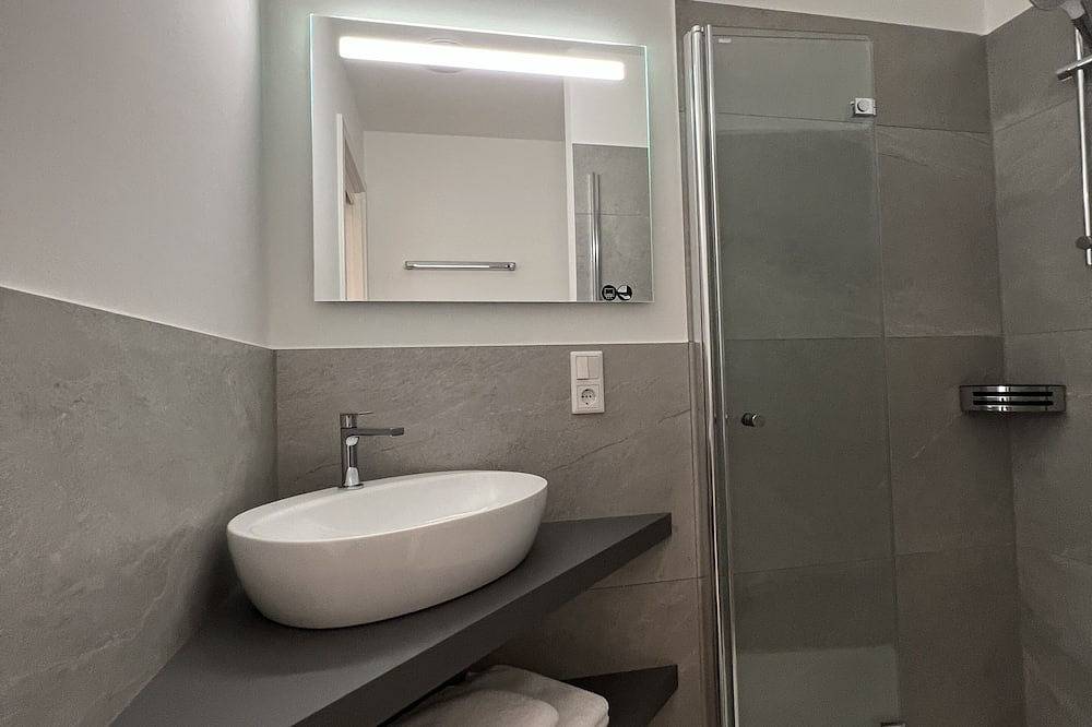 Ganze Wohnung, 30qm Serviced Apartment in Töging a.Inn, Landkreis Altötting