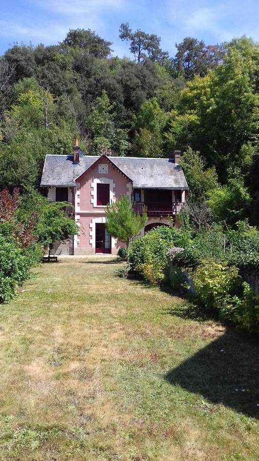 Location de vacances pour 6 personnes, avec jardin et vue à Pocé-sur-Cisse - 2