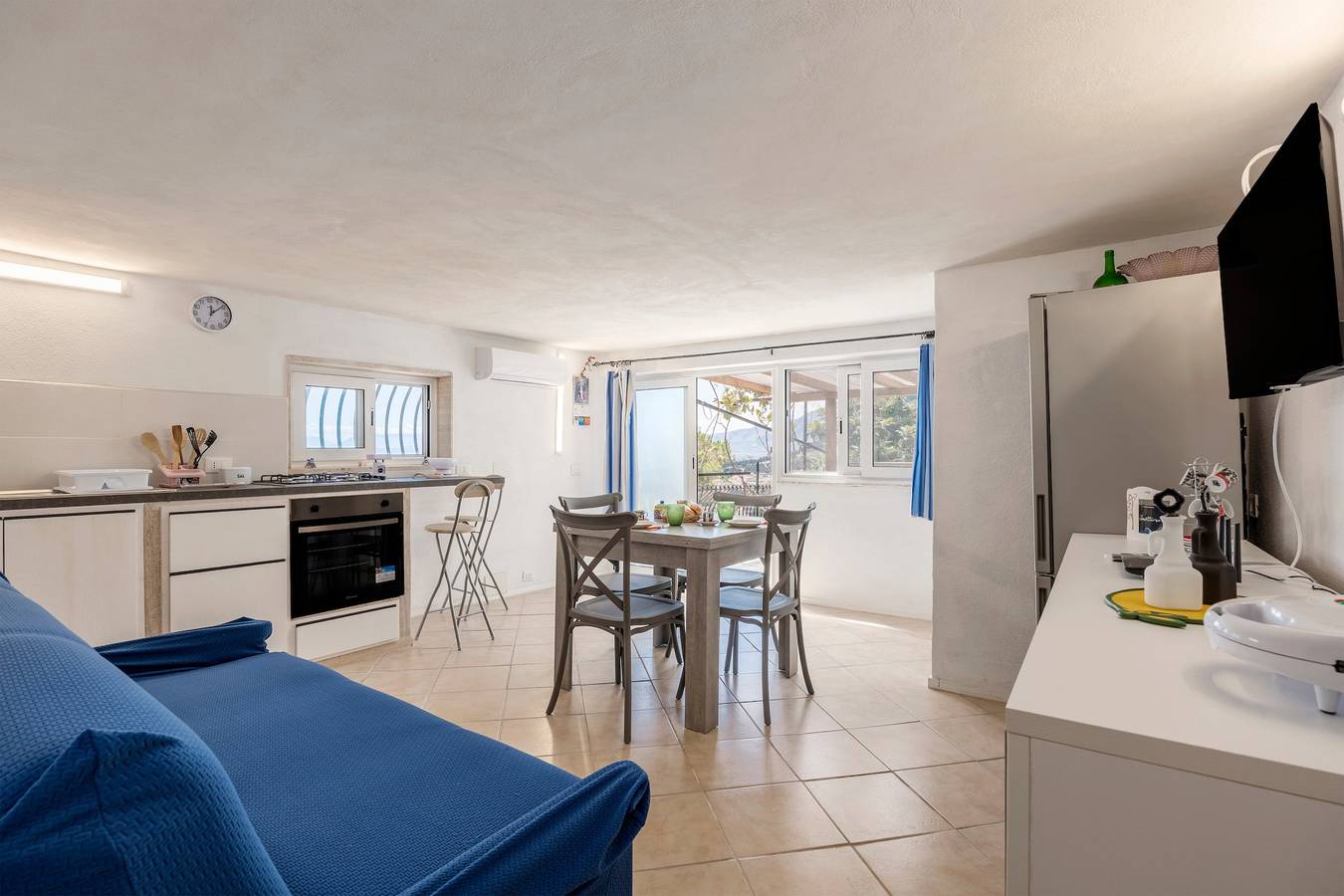 Maison de vacances 'Casa Ros' avec vue sur la mer, Wi-Fi et climatisation in Palerme, Province de Palerme