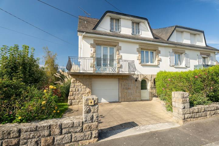 Ferienhaus für 6 Personen, mit Garten und Balkon, mit Haustier