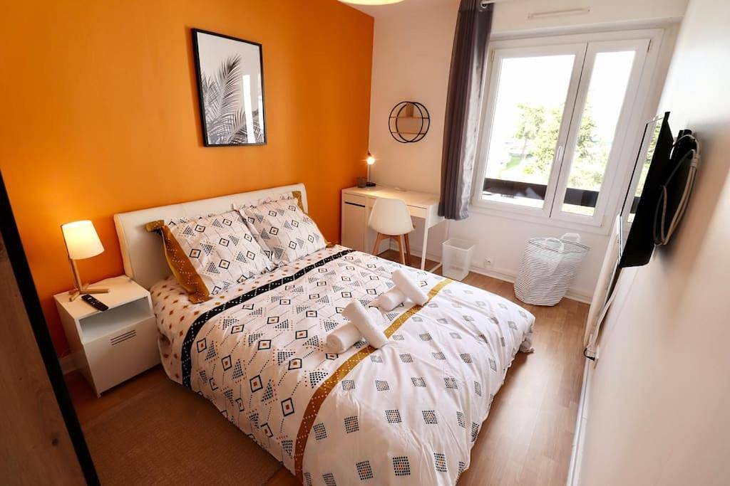 Appartement entier, Apartment in Saint-Herblain, Région de Nantes