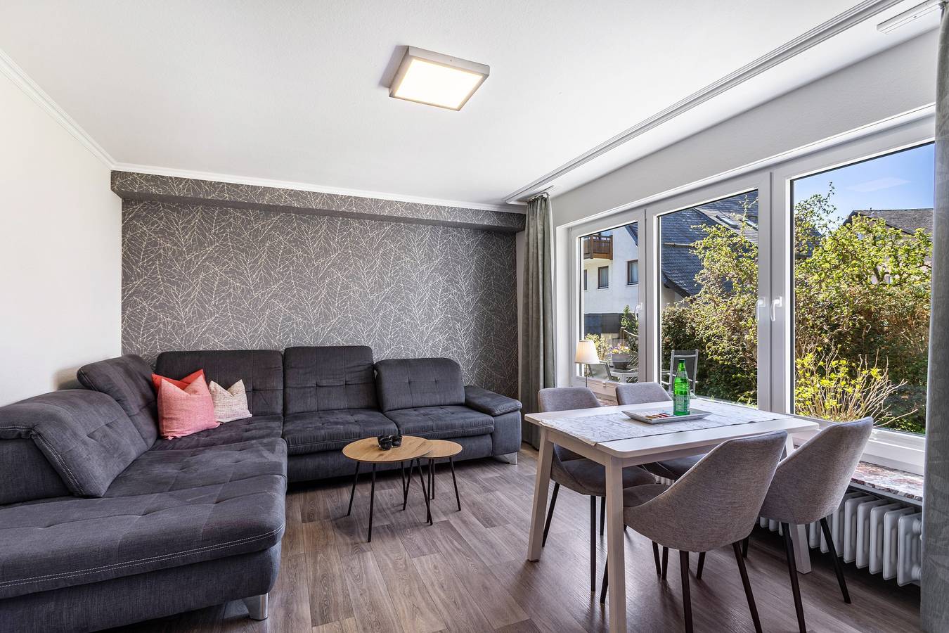 Ganze Wohnung, Ferienwohnungen Löwenstein Fewo 1 mit privater Terrasse & Garten und Wlan in Willingen, die Mittelgebirge