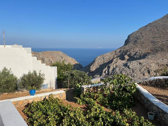 Location de vacances pour 4 personnes, avec vue ainsi que balcon et jardin dans Amorgos - 4