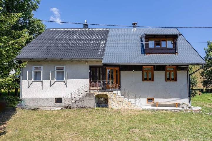 Holiday home for 10 people, with pets - 1