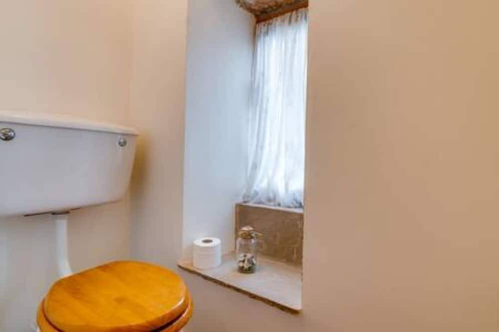 Penny Post Cottage - charming character cottage on the edge of the Lake District in Lancashire