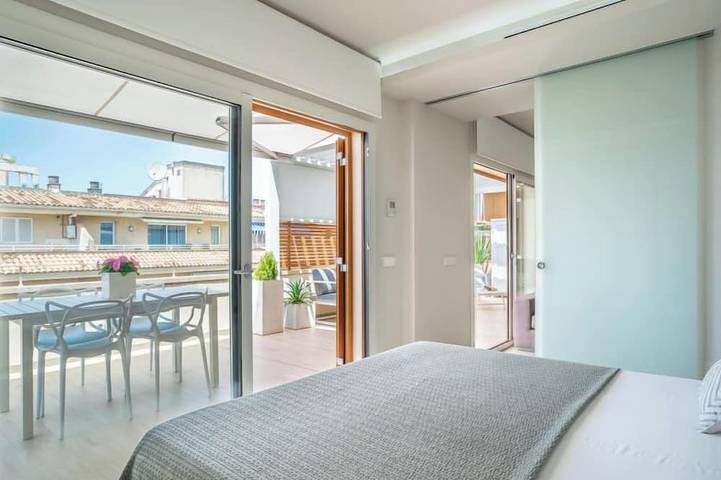 Apartamento entero, Attic Sea Views in Puerto de Alcúdia, Alcúdia