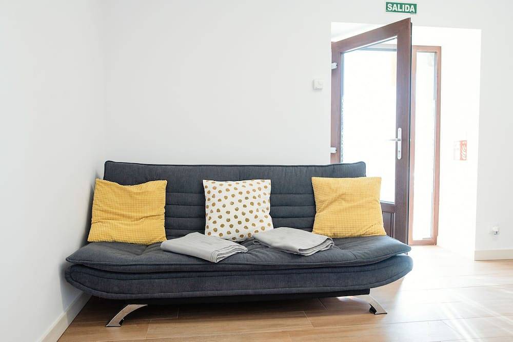 Entire apartment, Pico El Hayal - Apar located in a rural setting with 2 bedrooms, kitchen, living room and bathroom in Ampuero, Cantabrian Coast