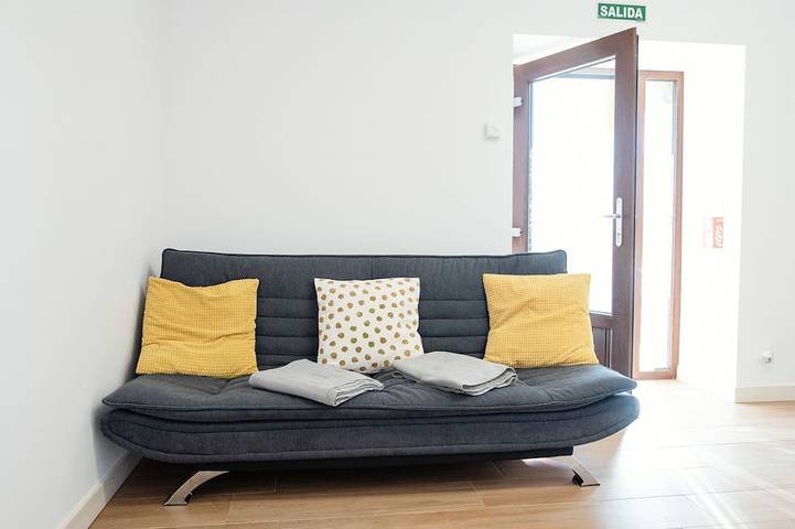 Entire apartment, Pico El Hayal - Apar located in a rural setting with 2 bedrooms, kitchen, living room and bathroom in Ampuero, Cantabrian Coast