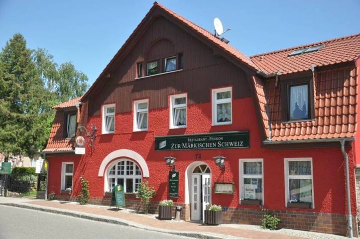 Hotel für 4 Personen, mit Garten und Terrasse in Stadt Buckow (Märkische Schweiz)