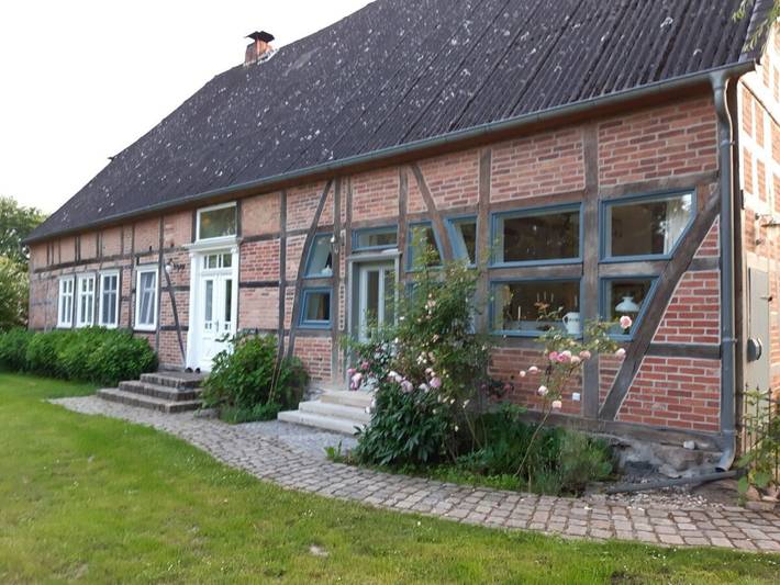Ferienwohnung für 8 Personen, mit Garten in Waddeweitz