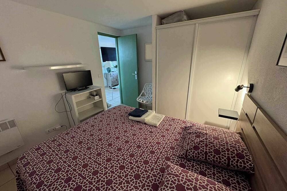 Jolie villa rénovée, vue panoramique sur mer avec piscine. in Côte Vermeille, Collioure