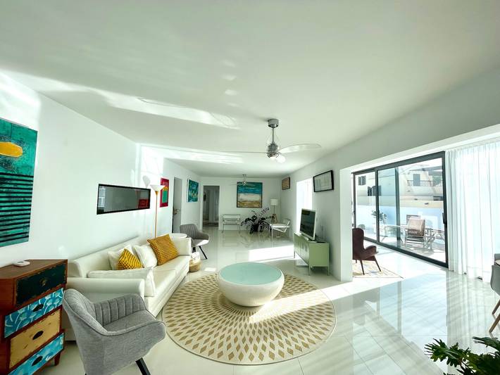 Location de vacances pour 8 personnes, avec jardin dans Costa Teguise - 3