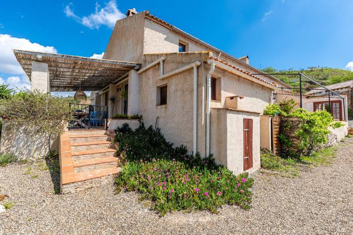 Casa rural para 4 personas, con jardín además de piscina para niños y jacuzzi en Álora - 3