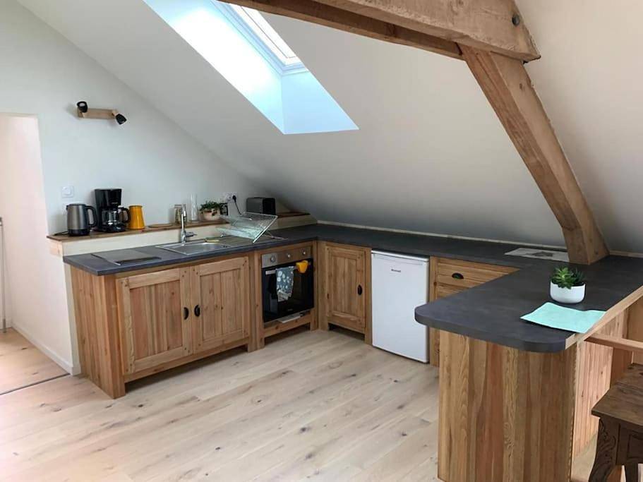 Appartement entier, L'appartement du petit Bois in Mérinchal, Région d'Aubussargues
