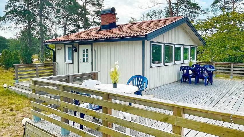 Ferienhaus für 7 Personen, mit Garten in Mönsterås und Umgebung