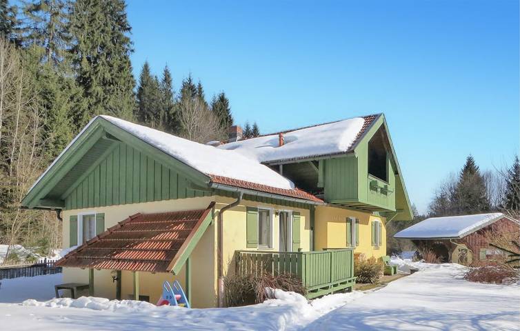 Ferienhaus für 8 Personen, mit Terrasse und Ausblick sowie Garten, kinderfreundlich im Bayerischer Wald - 4