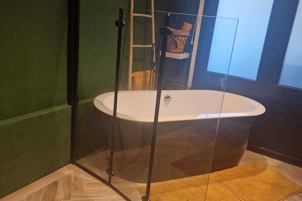 Appartamento intero, Tiny wellness room  in Nieuwegein near Utrecht in Nieuwegein, Bestuur Regio Utrecht