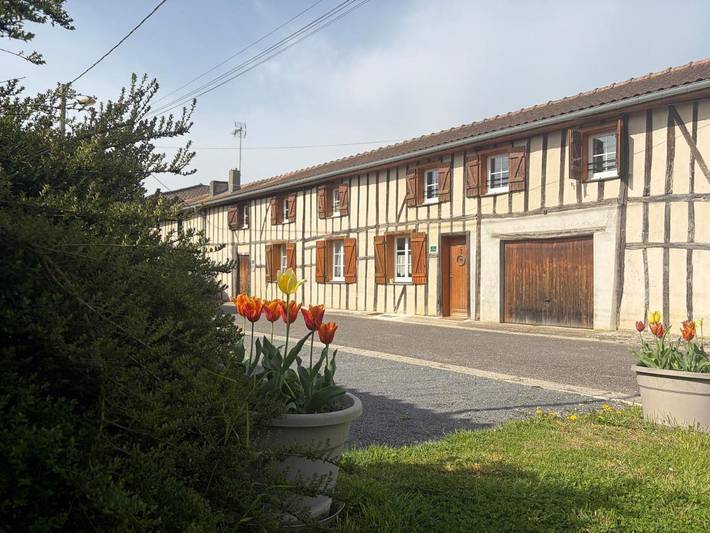 Gîte pour 6 personnes, avec Jardin