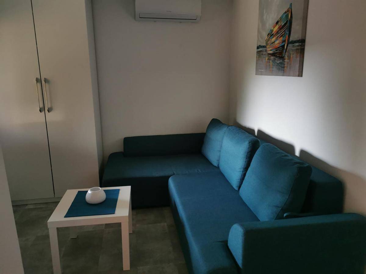 One-Bedroom House in Bakarac, Kraljevica