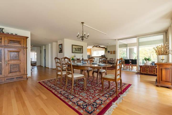 Gîte pour 6 personnes, avec Balcon ainsi que Terrasse et Jardin à Vevey - 2