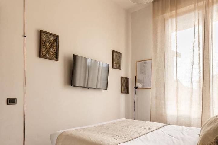 Entire apartment, Garibaldi - Bright & cozy 1 Br in the heart of Brera in Milan, Milan Province
