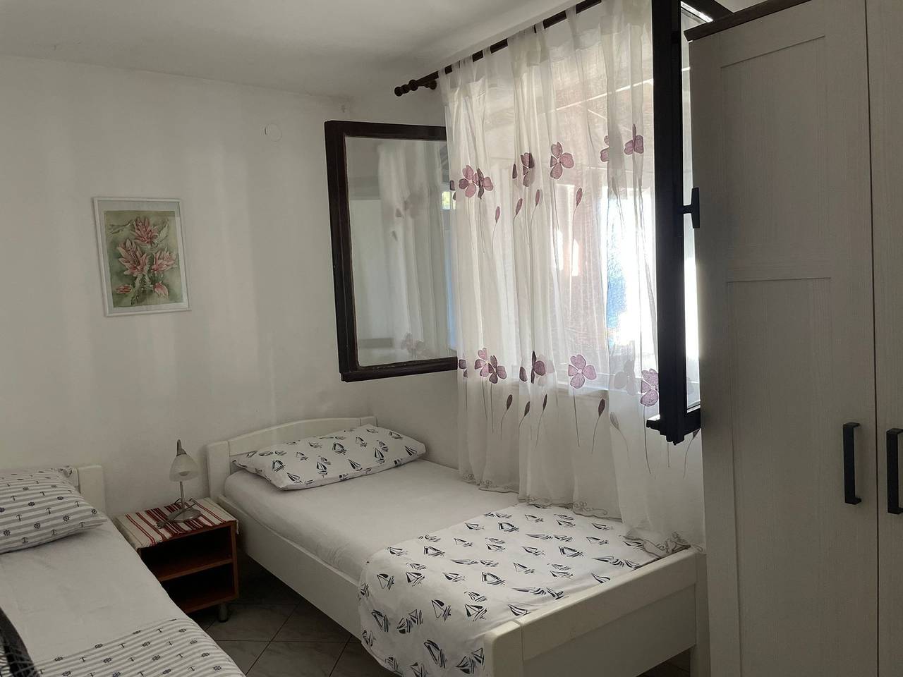 Ganze Wohnung, 2-Zimmer-Ferienwohnung mit Terrasse und Meerblick Bucht Donja Krušica, Solta A-15636-a in Solta