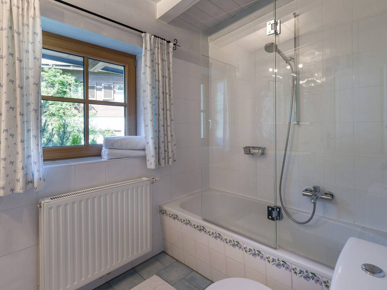 Ganze Wohnung, Das Chalet - gemütliches kleines Appartement mit Garten in Kitzbühel, Kitzbüheler Alpen