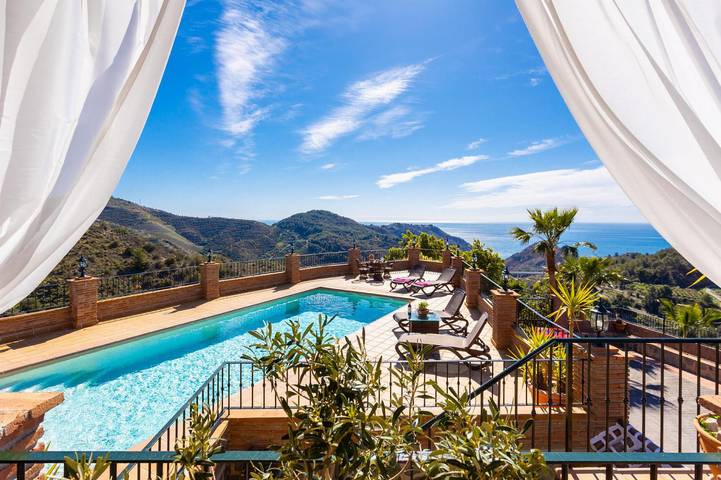 Casa rural para 10 personas, con Vistas al mar además de Terraza y Jardín en Nerja - 3