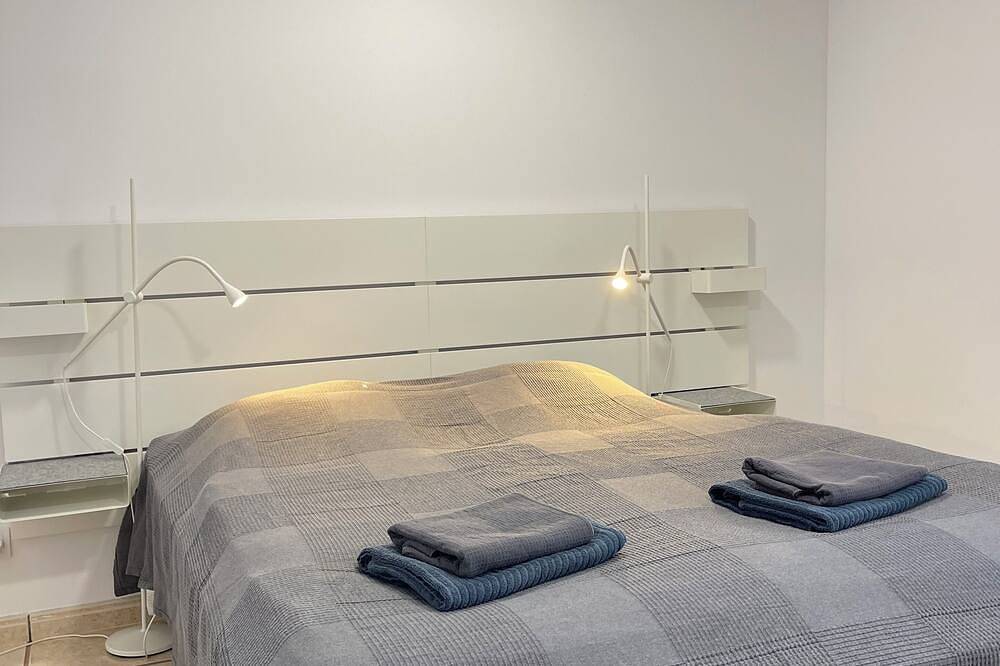 5min from the beach, comfortable villa with pool and large garden, in San Fulgencio, Costa Blanca