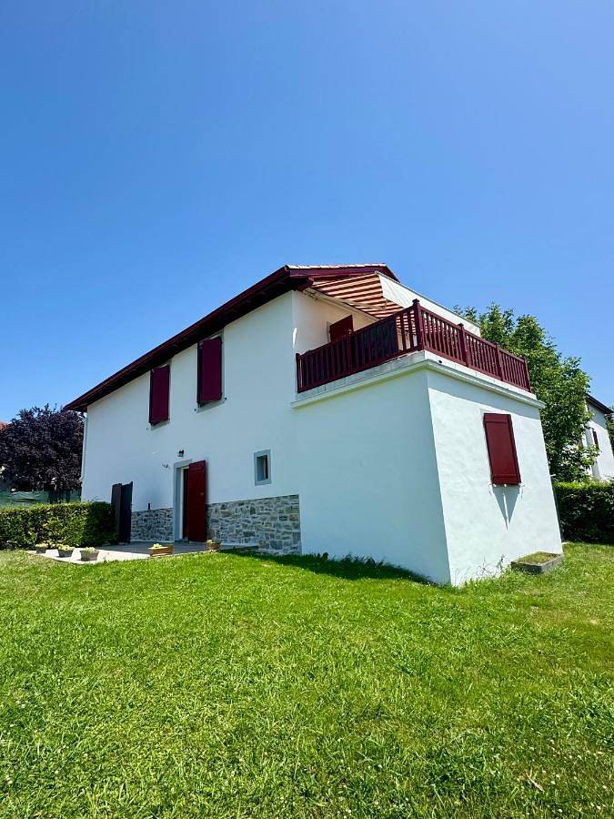 Gîte pour 3 personnes, avec jardin et vue à Irissarry - 2