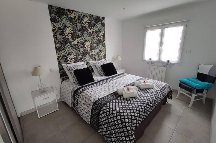 Location de vacances pour 2 personnes, avec terrasse et jardin à Semussac - 3