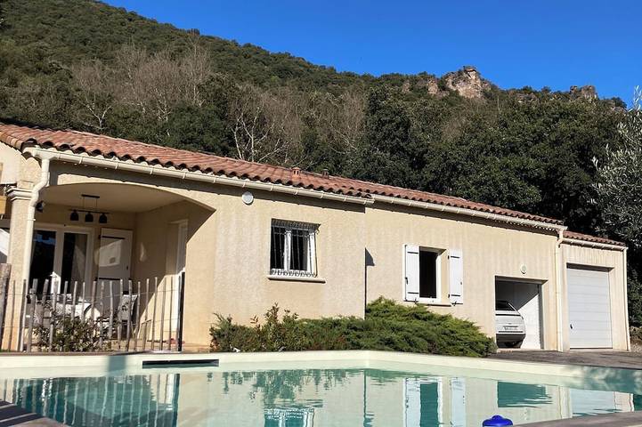 Villa für 8 Personen, mit Garten und Terrasse, mit Haustier - 1
