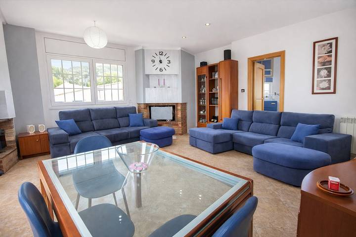 Chalet para 6 personas, con jardín en Bajo Llobregat - 3
