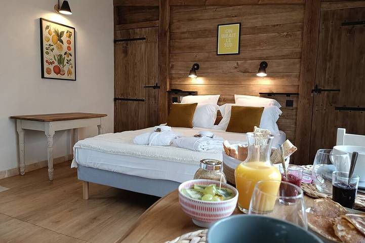 Chambre d’hôte pour 2 personnes, avec jacuzzi à Figeac - 2