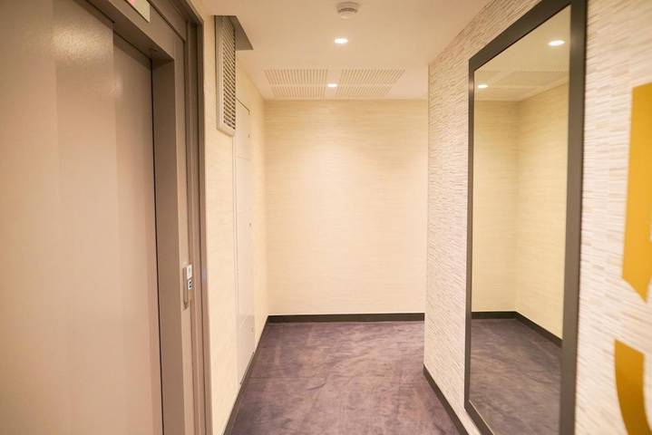 Gîte pour 10 personnes, avec balcon dans La Plaine Saint-Denis - 2
