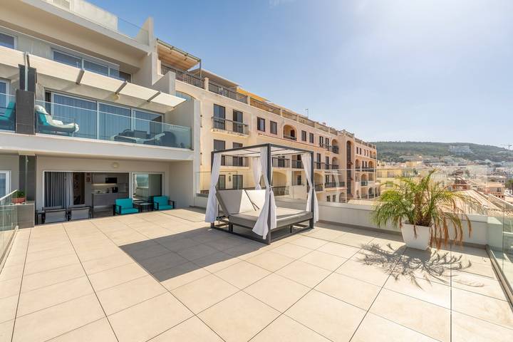 Gîte pour 4 personnes, avec Balcon ainsi que Terrasse et Piscine à Sesimbra - 2