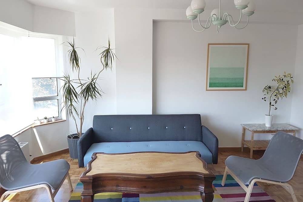 Entire apartment, Turquoise Apartment (4 rooms) in La Coruña, Galician Coast