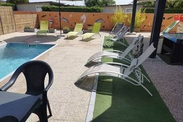 Camping pour 4 Personnes dans Martigues, Région d'Istres, Photo 1