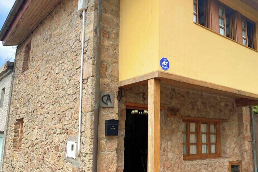 Casa Rural Kiko Asturias in Bimenes, Cordillera Cantábrica