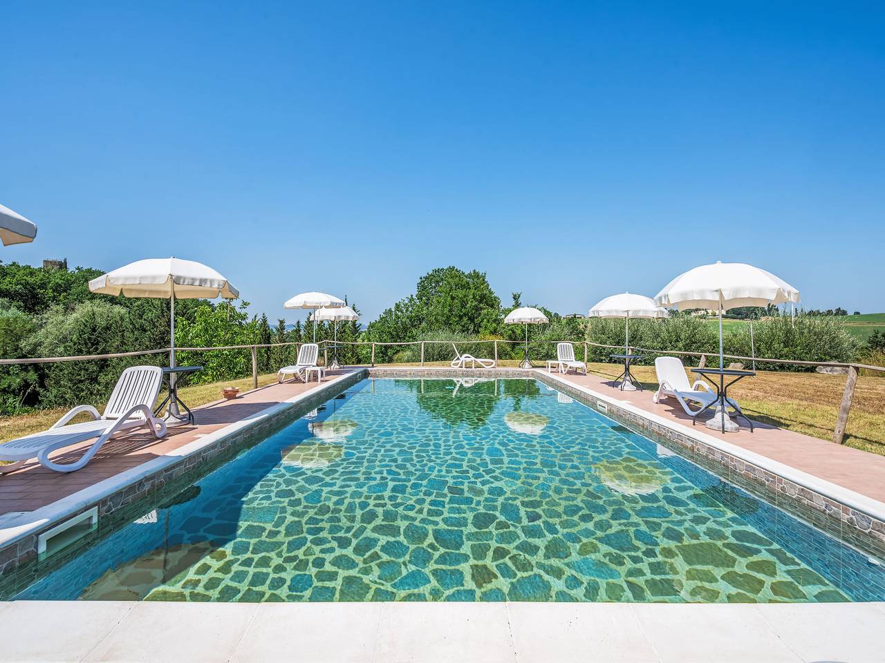Giuncheto Piscina in Perugia, Perugia Provinz
