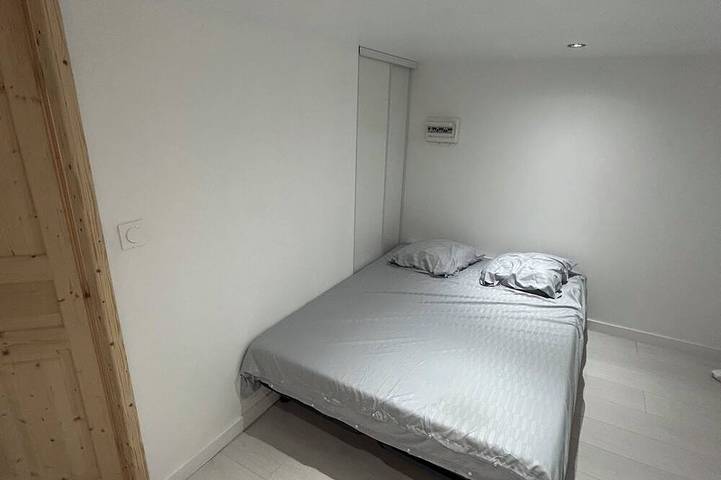 Gîte pour 4 personnes, avec jacuzzi à Lédenon - 3