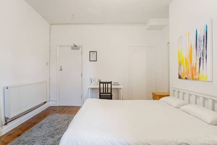 Bed and breakfast for 2 people, with Garden in Bristol