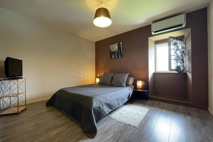 Location de vacances pour 8 personnes, avec jardin dans Ainhice-Mongelos - 3