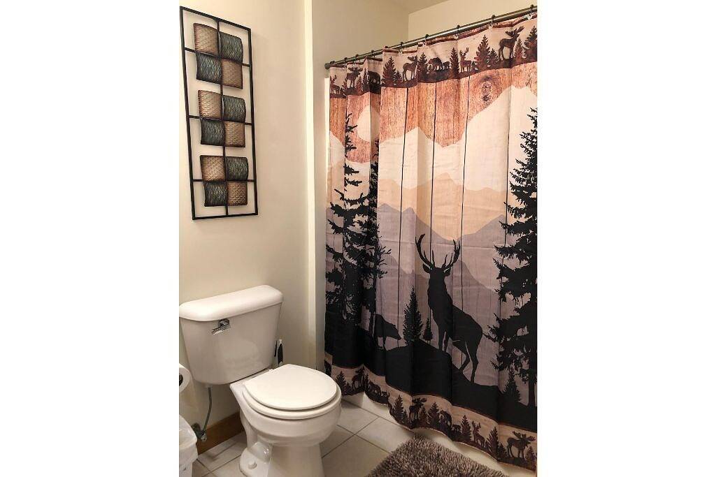 Bella Villa familiar. Wifi. Close to Starved Rock Park Hiking trails. Relaxing! in Starved Rock State Park