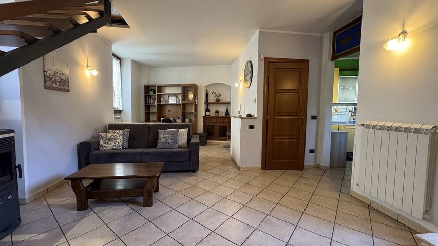 Appartement entier, Appartement de vacances pour 5 personnes avec vue in Baveno, Comune di Baveno