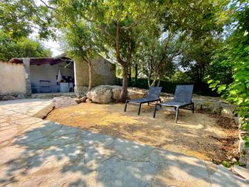 Village Vacances pour 7 Personnes dans Joyeuse, Auvergne-Rhône-Alpes, Photo 3