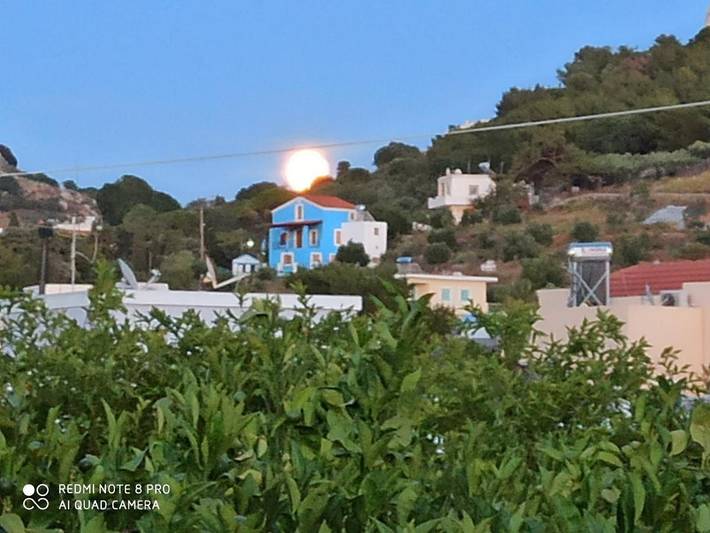 Villa per 10 persone, con giardino e vista lago nonché panorama, con animali domestici - 1