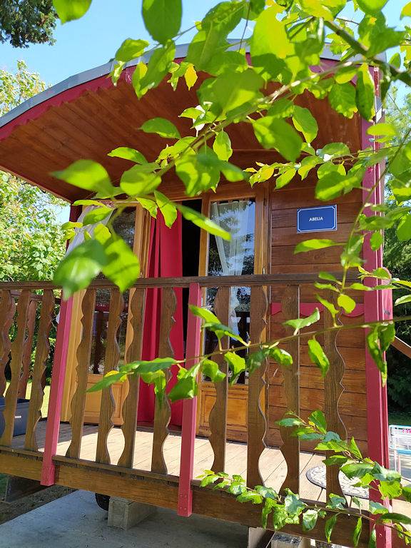 Gîte pour 4 personnes, avec jardin et piscine à Gémozac - 3